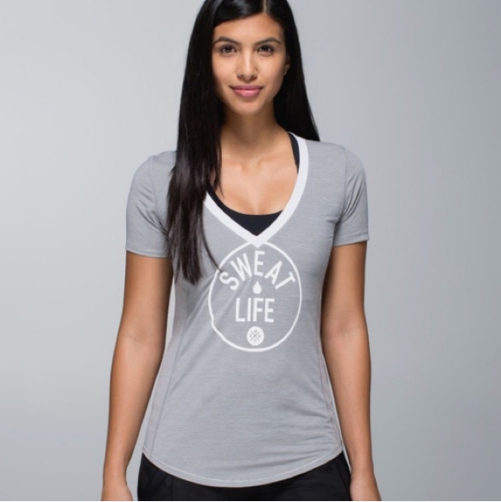 Lululemon Sweat Life Run V Neck